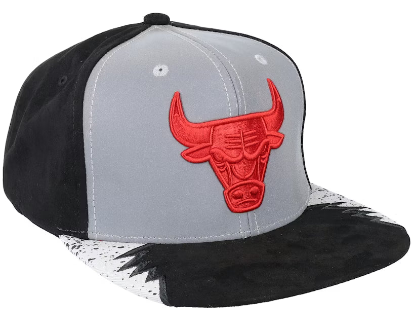 Chicago Bulls Reflextive Grey/Black Snapback