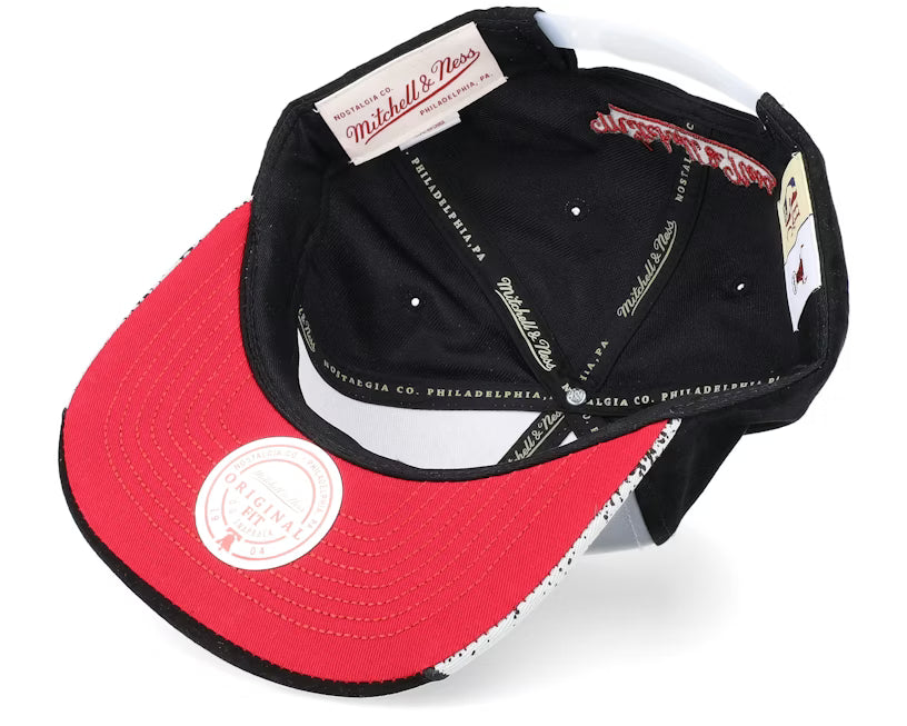 Chicago Bulls Reflextive Grey/Black Snapback