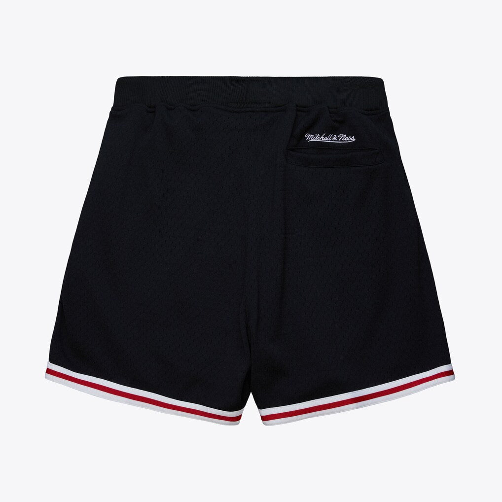 Chicago Bulls Black Logo Over Game Day Shorts