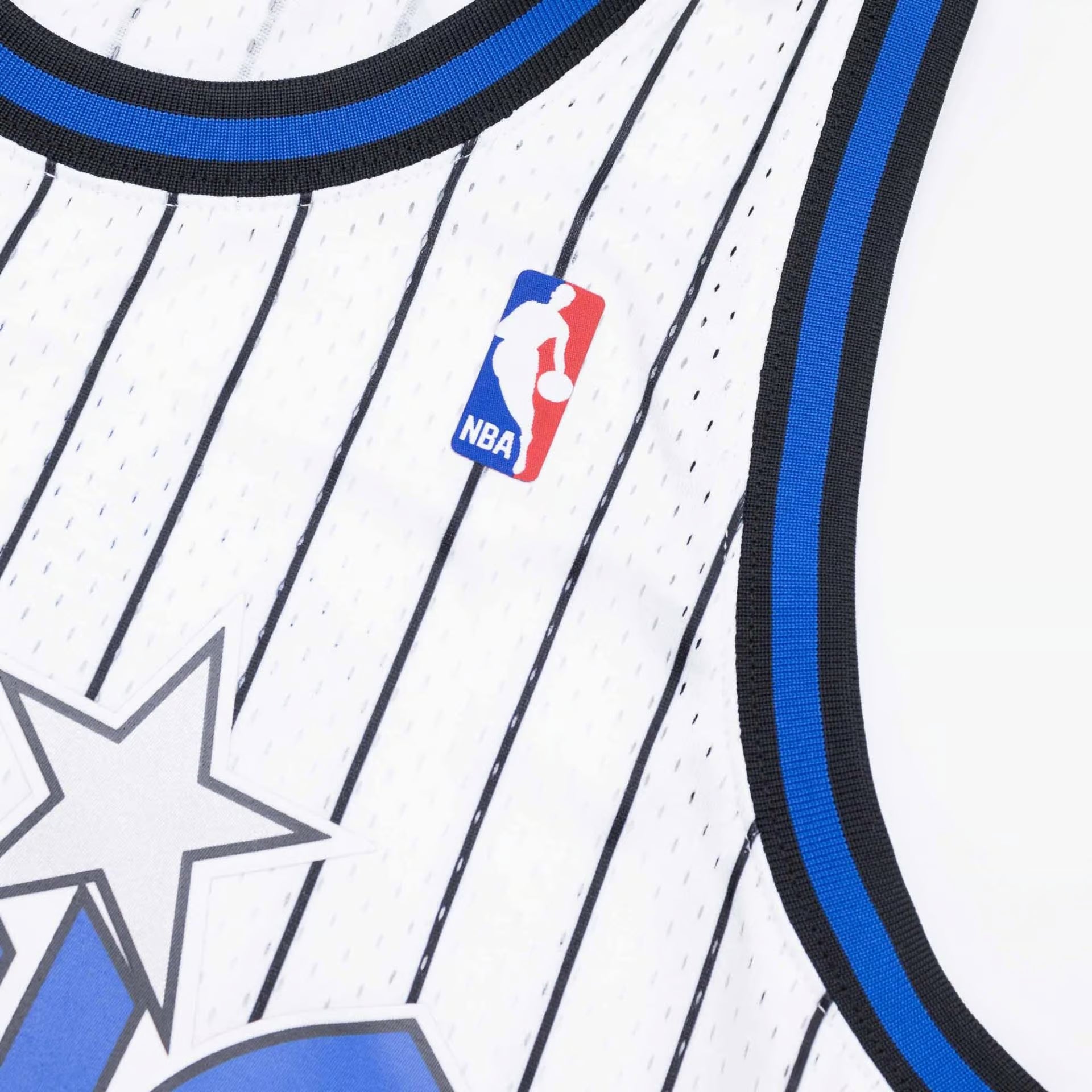 Shaq O'Neal #32 Orlando Magic 1993-94 Mitchell & Ness Swingman NBA Jersey White