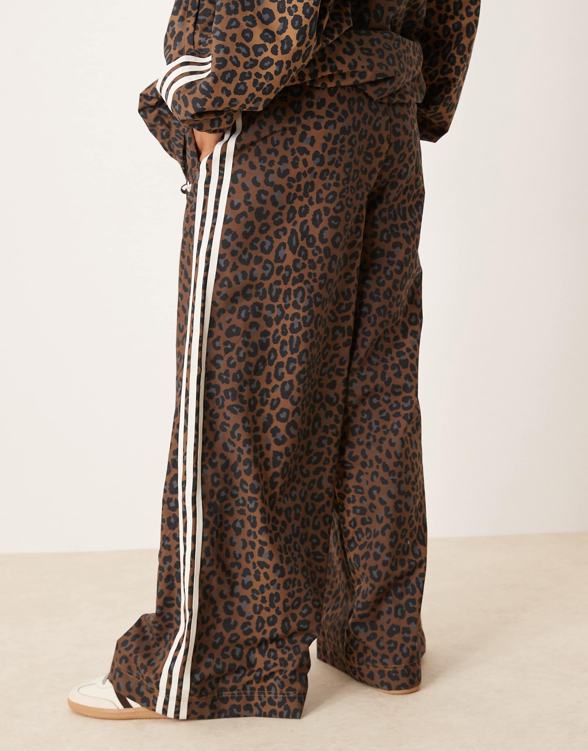 Tuta Completa Adidas Originals Leopard print